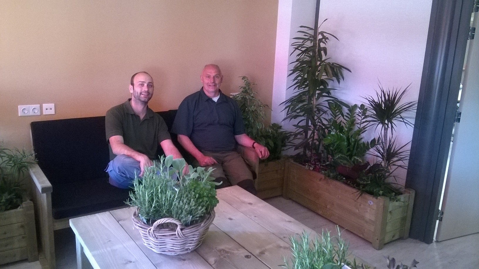 Binnen-buiten-tuin gerealiseerd